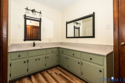 Tiny photo for 7429 Walnut Grove Road, Mechanicsville, VA 23111 (MLS # 2604861)