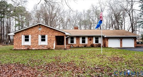 Photo of 7429 Walnut Grove Road, Mechanicsville, VA 23111 (MLS # 2604861)