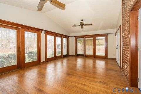 Tiny photo for 7429 Walnut Grove Road, Mechanicsville, VA 23111 (MLS # 2604861)