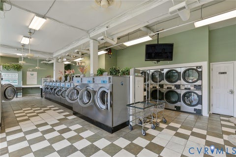 Tiny photo for 2021 North Avenue, Richmond, VA 23222 (MLS # 2626778)
