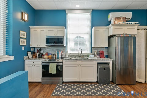 Tiny photo for 2021 North Avenue, Richmond, VA 23222 (MLS # 2626778)
