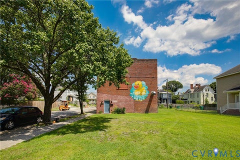 Tiny photo for 2021 North Avenue, Richmond, VA 23222 (MLS # 2626778)