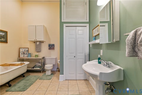 Tiny photo for 2021 North Avenue, Richmond, VA 23222 (MLS # 2626778)