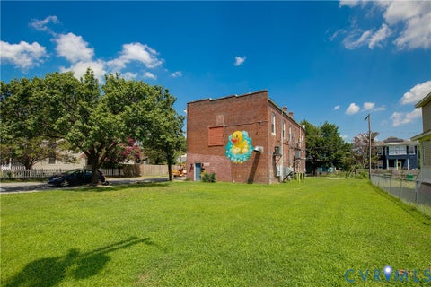Tiny photo for 2021 North Avenue, Richmond, VA 23222 (MLS # 2626778)