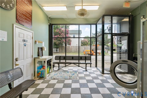 Tiny photo for 2021 North Avenue, Richmond, VA 23222 (MLS # 2626778)