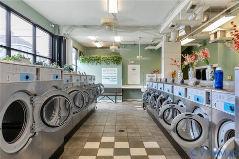 Tiny photo for 2021 North Avenue, Richmond, VA 23222 (MLS # 2626778)