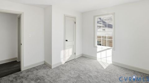 Tiny photo for 331 Walnut Street, Petersburg, VA 23803 (MLS # 2612523)