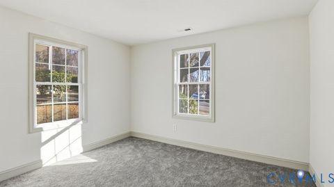 Tiny photo for 331 Walnut Street, Petersburg, VA 23803 (MLS # 2612523)