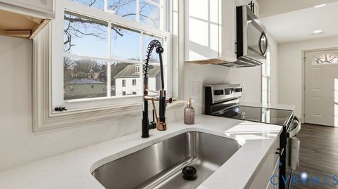 Tiny photo for 331 Walnut Street, Petersburg, VA 23803 (MLS # 2612523)