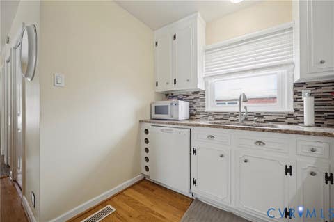 Tiny photo for 1525 N Mallory Street, Hampton, VA 23664 (MLS # 2617511)