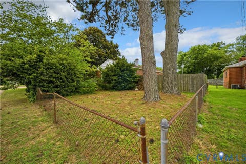 Tiny photo for 1525 N Mallory Street, Hampton, VA 23664 (MLS # 2617511)