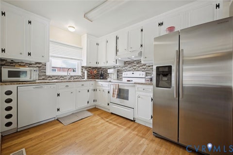 Tiny photo for 1525 N Mallory Street, Hampton, VA 23664 (MLS # 2617511)