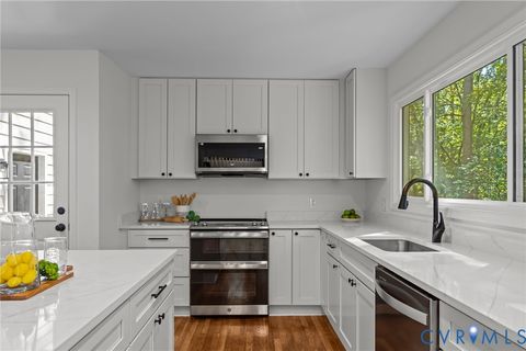 Tiny photo for 7133 Swindale Court, Mechanicsville, VA 23116 (MLS # 2527337)