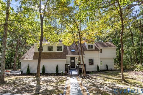 Tiny photo for 7133 Swindale Court, Mechanicsville, VA 23116 (MLS # 2527337)