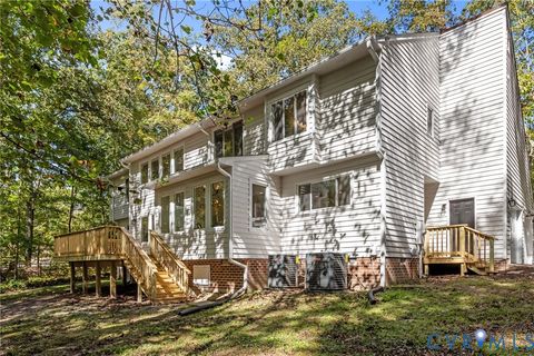 Tiny photo for 7133 Swindale Court, Mechanicsville, VA 23116 (MLS # 2527337)