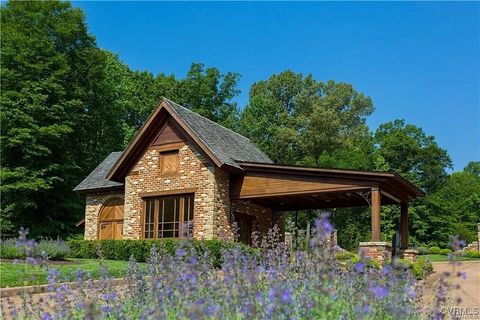 Tiny photo for 7200 Amarone Way, New Kent, VA 23124 (MLS # 2520505)