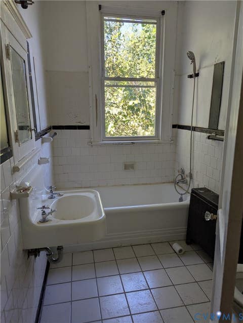 Tiny photo for 318 E Westover Avenue, Colonial Heights, VA 23834 (MLS # 2620875)