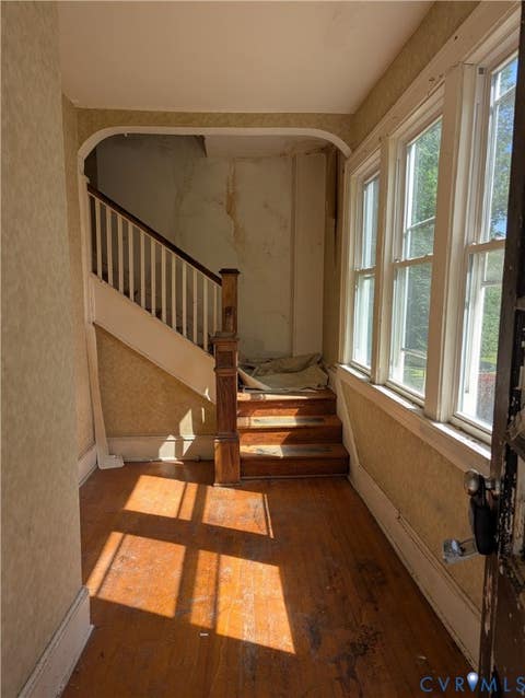 Tiny photo for 318 E Westover Avenue, Colonial Heights, VA 23834 (MLS # 2620875)
