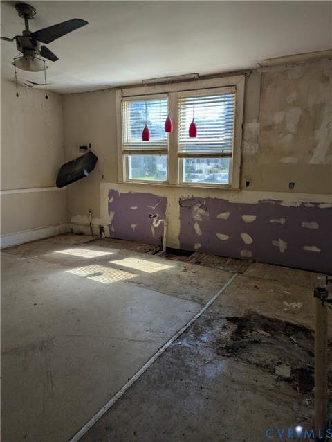 Tiny photo for 318 E Westover Avenue, Colonial Heights, VA 23834 (MLS # 2620875)