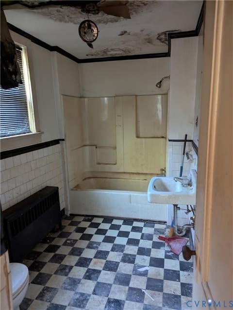 Tiny photo for 318 E Westover Avenue, Colonial Heights, VA 23834 (MLS # 2620875)