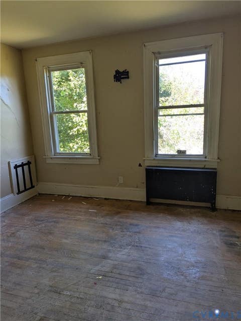 Tiny photo for 318 E Westover Avenue, Colonial Heights, VA 23834 (MLS # 2620875)