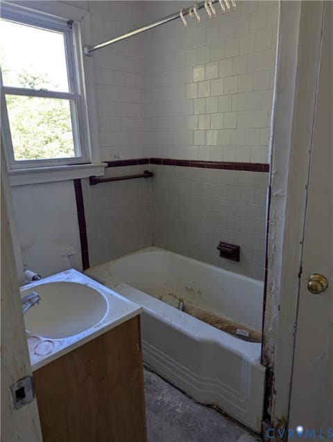 Tiny photo for 318 E Westover Avenue, Colonial Heights, VA 23834 (MLS # 2620875)