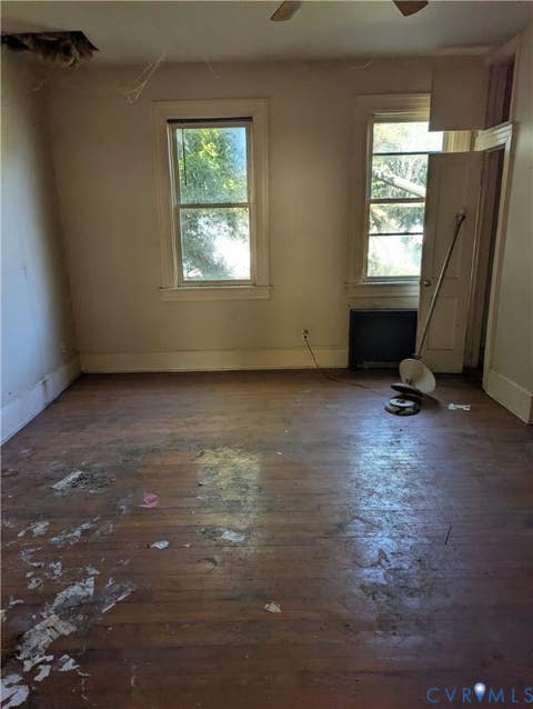 Tiny photo for 318 E Westover Avenue, Colonial Heights, VA 23834 (MLS # 2620875)