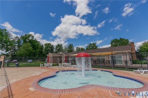 Tiny photo for 20 LAKE CAROLINE DRIVE Dr, Ruther Glen, VA 22546 (MLS # 2600132)
