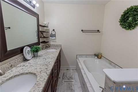 Tiny photo for 20 LAKE CAROLINE DRIVE Dr, Ruther Glen, VA 22546 (MLS # 2600132)