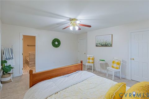 Tiny photo for 20 LAKE CAROLINE DRIVE Dr, Ruther Glen, VA 22546 (MLS # 2600132)