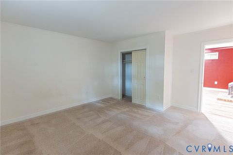 Tiny photo for 20 LAKE CAROLINE DRIVE Dr, Ruther Glen, VA 22546 (MLS # 2600132)