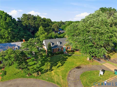 Tiny photo for 6412 Monument Avenue, Richmond, VA 23226 (MLS # 2615015)