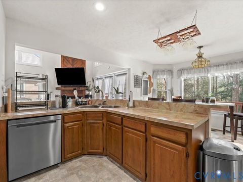 Tiny photo for 6111 Magazine Drive, Mechanicsville, VA 23111 (MLS # 2604254)