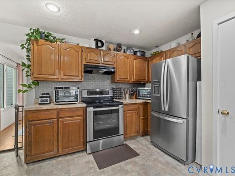 Tiny photo for 6111 Magazine Drive, Mechanicsville, VA 23111 (MLS # 2604254)