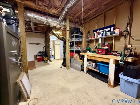 Tiny photo for 327 Gilbert Street Ln, Kilmarnock, VA 22482 (MLS # 2611313)