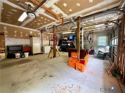 Tiny photo for 327 Gilbert Street Ln, Kilmarnock, VA 22482 (MLS # 2611313)