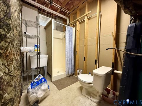 Tiny photo for 327 Gilbert Street Ln, Kilmarnock, VA 22482 (MLS # 2611313)