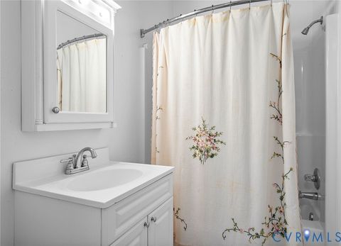 Tiny photo for 212 E Franklin Street #U2, Richmond, VA 23219 (MLS # 2525069)