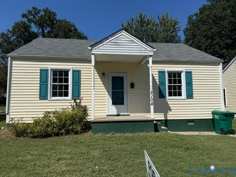 Photo of 2104 Kenwood Avenue, Henrico, VA 23228 (MLS # 2622980)