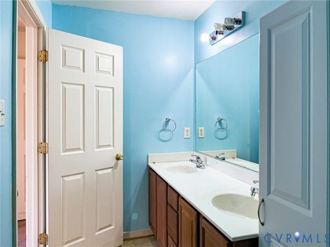 Tiny photo for 59 Taylor Farms Road, Kenbridge, VA 23944 (MLS # 2533434)