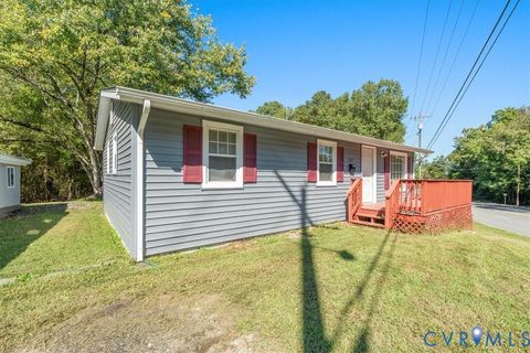 Tiny photo for 225 N West, Nottoway, VA 23824 (MLS # 2522684)