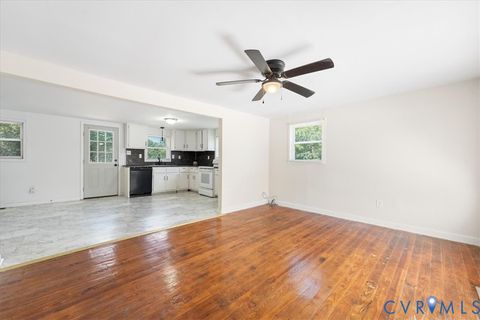 Tiny photo for 225 N West, Nottoway, VA 23824 (MLS # 2522684)
