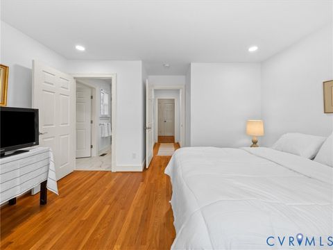 Tiny photo for 4507 W Franklin Street, Richmond, VA 23221 (MLS # 2611457)