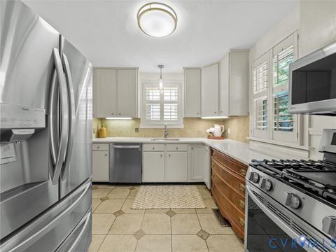 Tiny photo for 4507 W Franklin Street, Richmond, VA 23221 (MLS # 2611457)