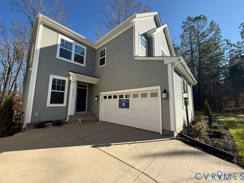 Photo of 6473 Fennec Run, Midlothian, VA 23120 (MLS # 2602729)