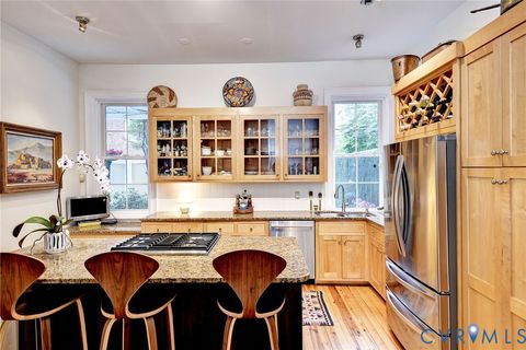 Tiny photo for 2507 Kensington Avenue, Richmond, VA 23220 (MLS # 2612974)