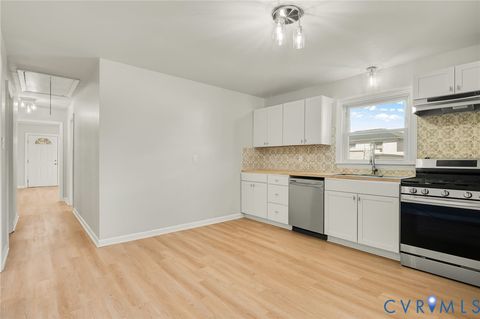 Tiny photo for 727 S Jones Street, Petersburg, VA 23803 (MLS # 2607271)