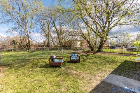 Tiny photo for 727 S Jones Street, Petersburg, VA 23803 (MLS # 2607271)