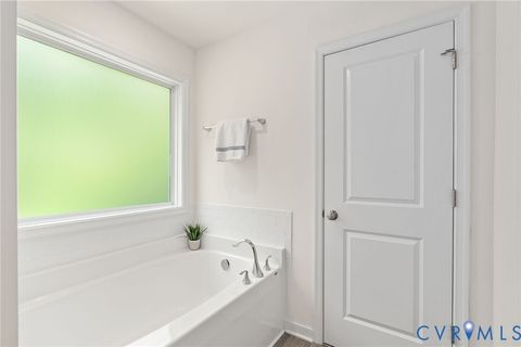 Tiny photo for 6225 Anise Circle, Moseley, VA 23120 (MLS # 2616696)