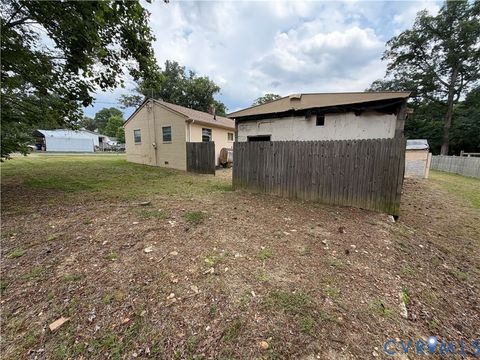 Tiny photo for 10000 Beaumont Avenue, North Chesterfield, VA 23237 (MLS # 2613493)